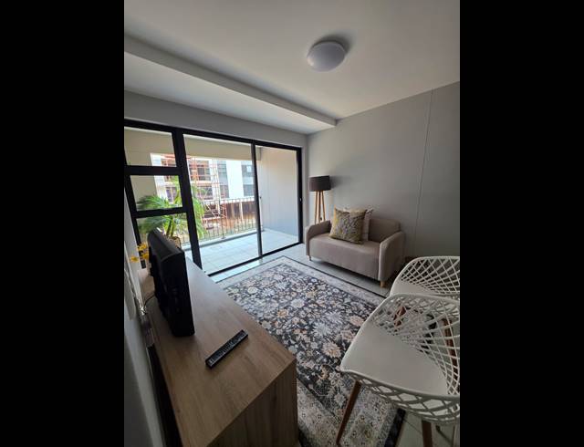 2 BEDROOM APARTMENT TO LET IN EMBERTON ESTATE
